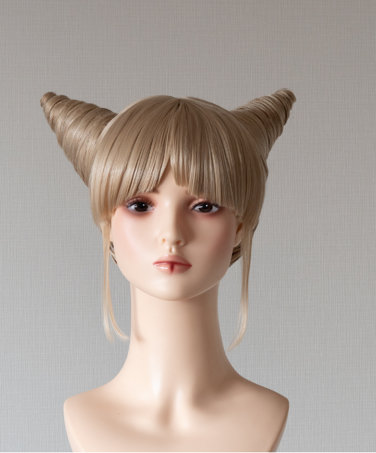 Custom wig example in Complexity 2, work 01