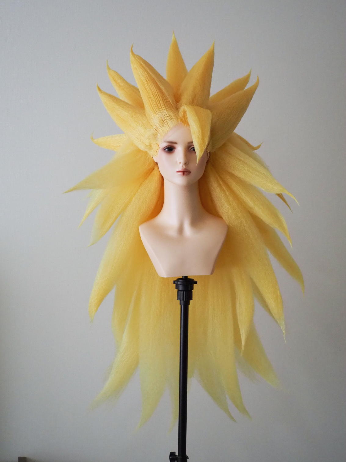 Custom wig example in Complexity 3, work 02