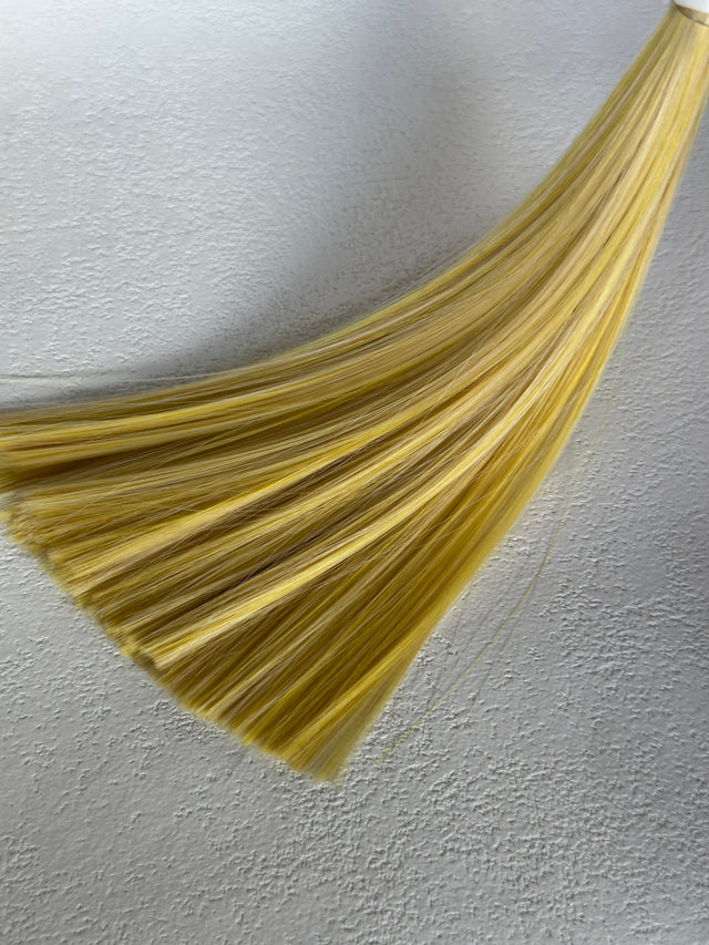 Yellow 02