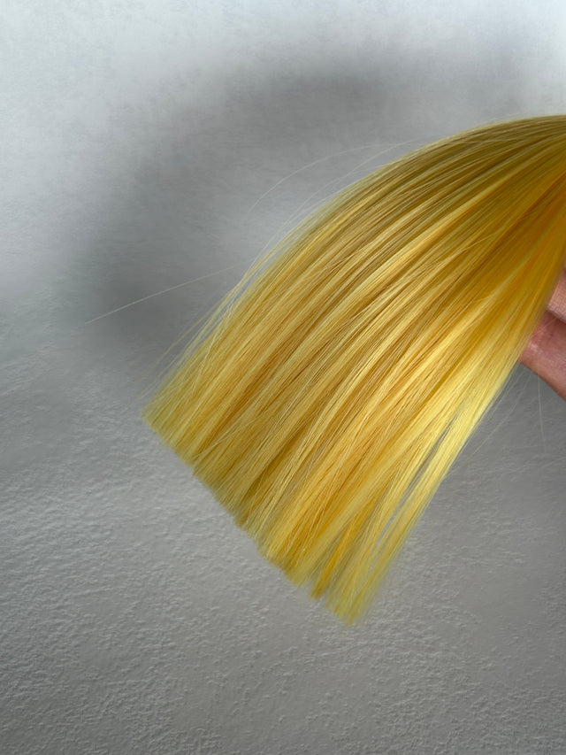 Yellow 09