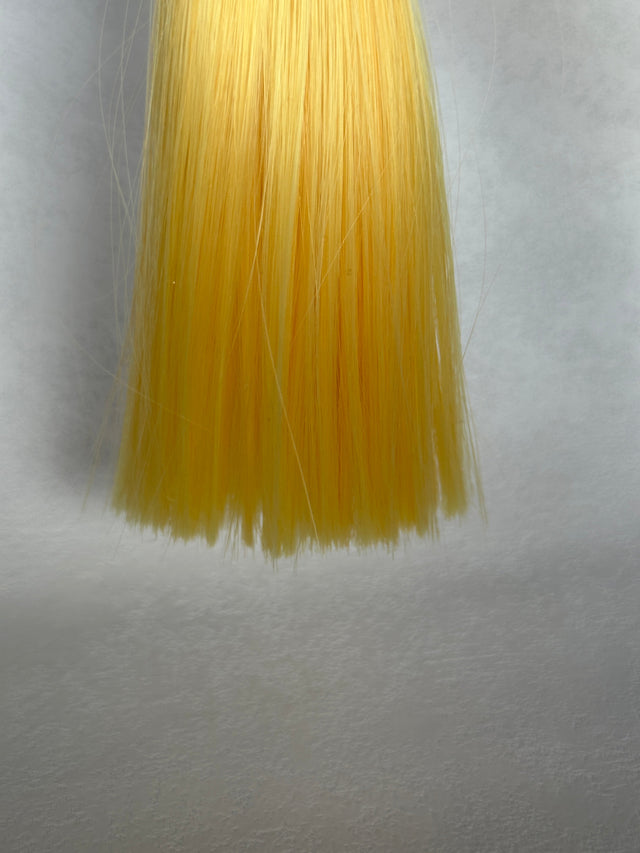 Yellow 09