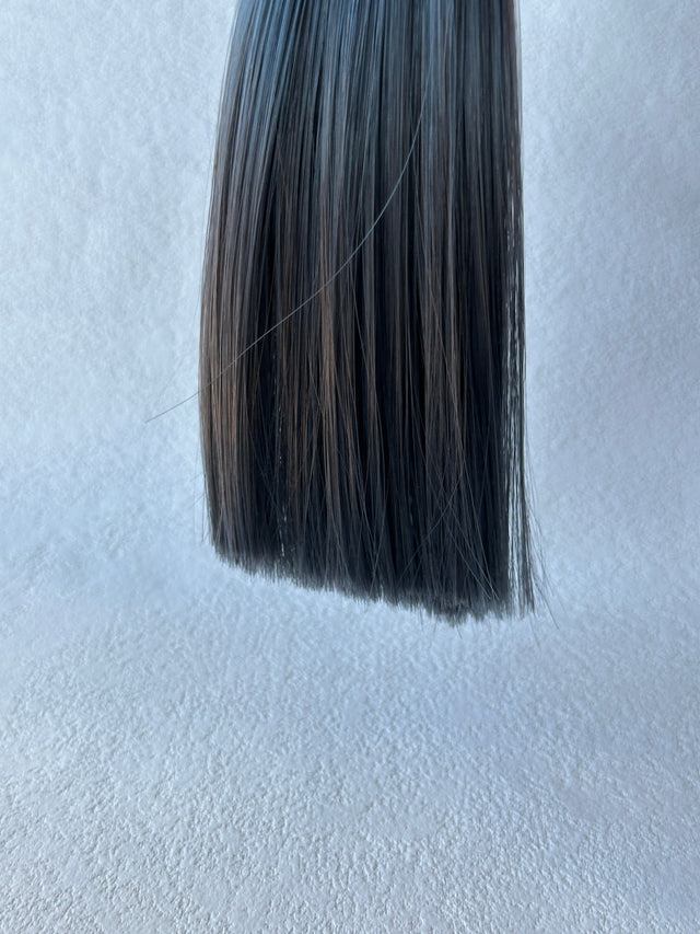 Gray 01