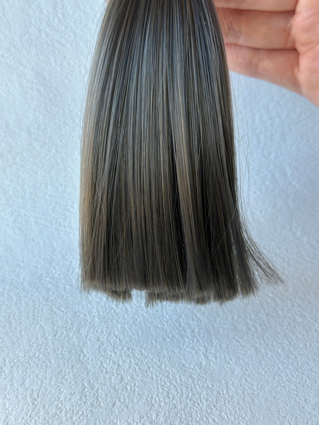 Gray 03