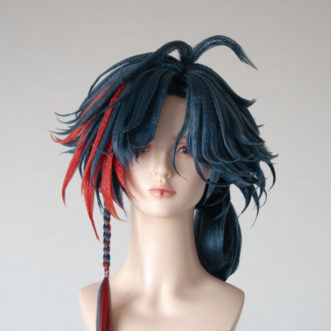 Short wig with sharp two-tone colour blocking and spiked layers
